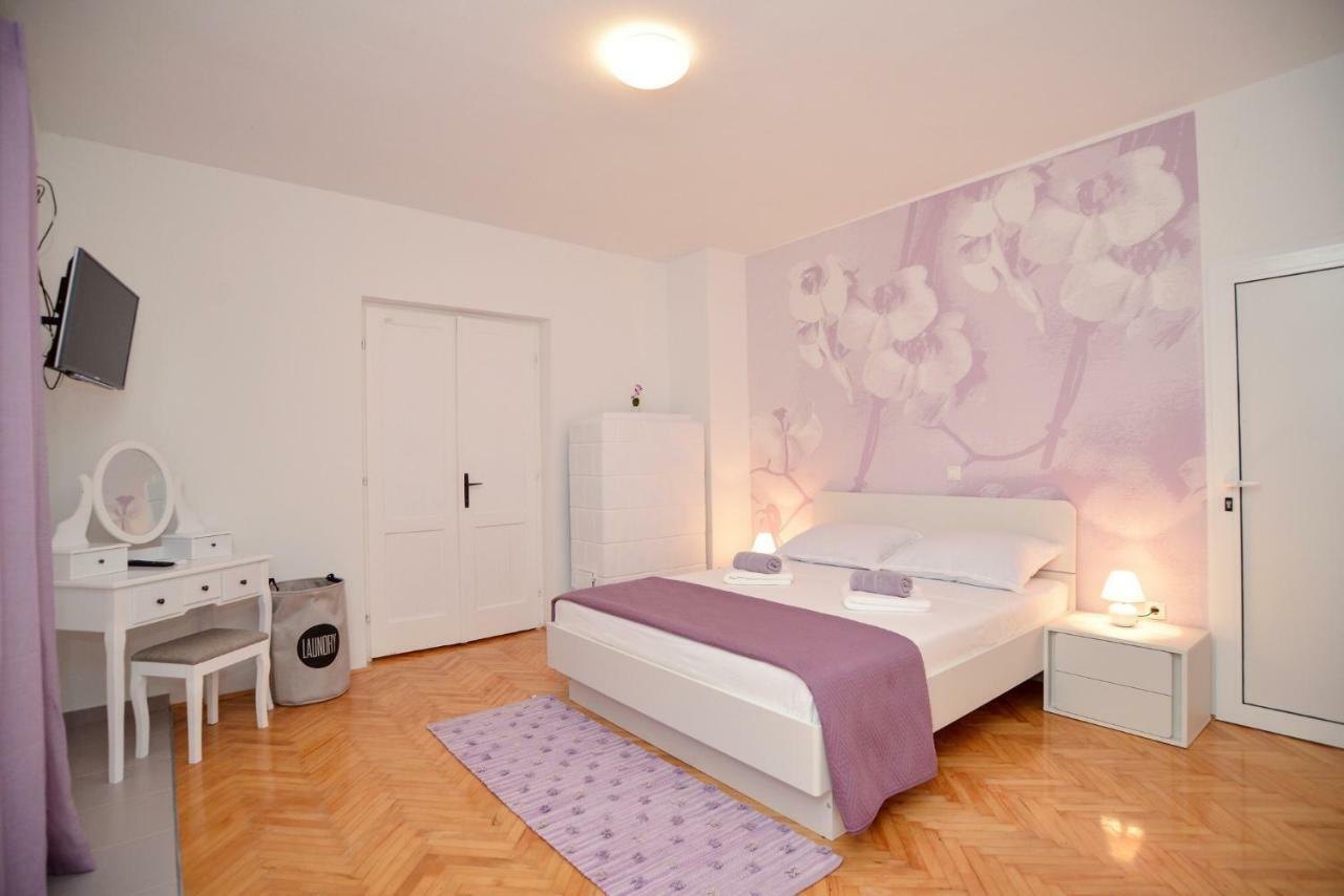 Luxury Apartments Boduja Sukosan Luaran gambar
